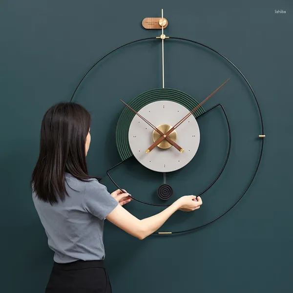 Relojes de pared Reloj de cobre redondo grande intercambiable diseño minimalista decoración de la sala de estar del hogar Relogio De Parede luz de lujo A
