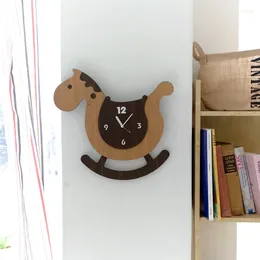 Horloges murales Horloge créative Swing Trojan Horse Cartoon Mignon Enfants Chambre Silencieuse Quartz Décoration