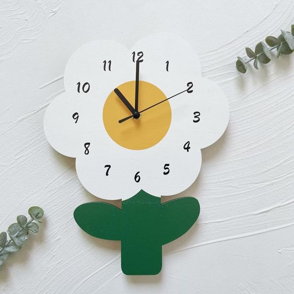 Horloges murales créatives en forme de fleur horloge en bois pour chambre salon artistique muet silencieux meubles pépinière décor Po accessoires