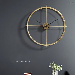 Horloges murales montre créative horloge salon lumière luxe personnalité mode moderne nordique ménage minimaliste