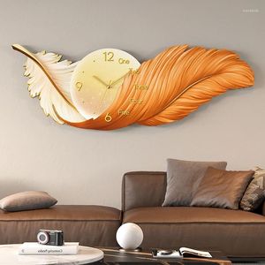 Design des horloges murales LED Luxury Art Mural Living Room Interior Watch esthétique Minimaliste Horloge Murale Décoration Home