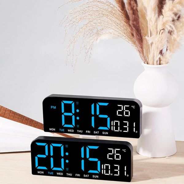 Relojes de pared Reloj digital electrónico con 5 modos Dígitos grandes Botón de suspensión Control de voz Mesa de brillo ajustable para sala de estar