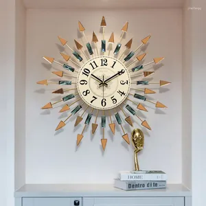 Wandklokken Europese Luxe Smeedijzeren Decoratieve Klok Ophangingen Thuis Woonkamer Muurschildering Decoratie El Sticker Ambachten