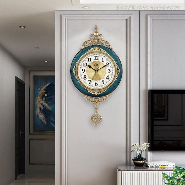 Relojes de pared Reloj oscilante de estilo europeo Sala de estar Reloj colgante de moda simple vintage Dormitorio Ultra silencioso Cuarzo