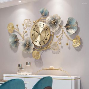 Horloges murales mode créative métal Ginkgo feuille horloge salon décor pendentif silencieux chambre balayage secondes montre à Quartz