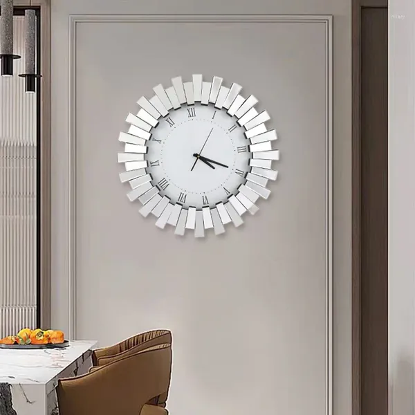 Horloges murales mode simple verre léger luxe moderne de la montre créative salon porche suspendue horloge électronique décorative