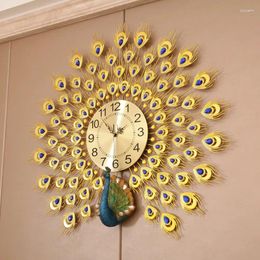 Horloges murales à la mode montre nordique salon moderne et simple décoration de la maison horloge créative restaurant paon