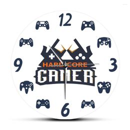 Horloges murales Gamer Logo Hardcore imprimé acrylique Quartz Design moderne jeu vidéo manette muet arrondi montre suspendue