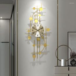 Horloges murales Hall créatif métal horloge décorative luxe silencieux numérique Design moderne Reloj Pared décorations de chambre