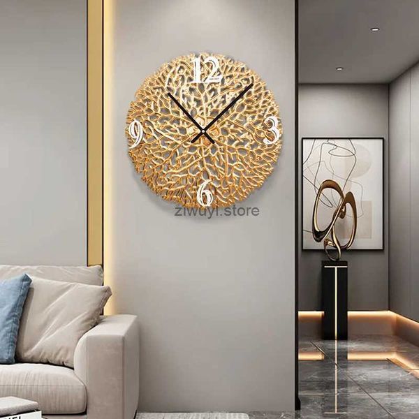 Relojes de pared hechos a mano de hierro, luz nórdica, reloj de pared silencioso dorado de lujo, venta al por mayor