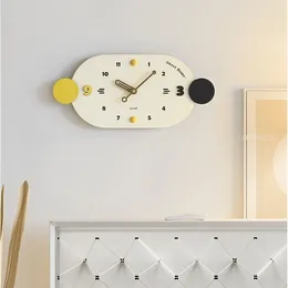 Horloges murales Ins Horloge horizontale Design minimaliste en bois pour salon chambre restaurant étude bureau décoration montre