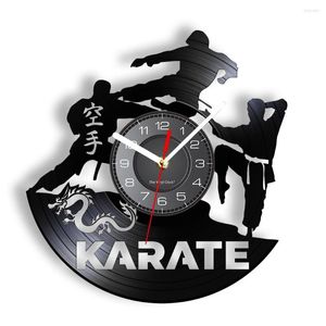 Wandklokken Japanse Martial Art Karate LP Record Clock Kick en Punch Sign Manly Sport Home Decor Watch Fighting Karateka Gift