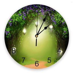Horloges murales Jungle Lanterne Fleur Pourpre Nature Horloge Ronde Suspendue Silencieux Temps Intérieur De La Maison Chambre Salon Bureau Décor
