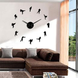 Relojes de pared Kickboxing decorativos DIY Big Time Clock Fighting Art Kickboxer decoración del hogar silencioso cuarzo presente para entrenador