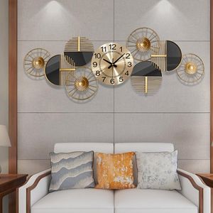 Horloges murales grande horloge 3d Design moderne métal Art or salon doré créatif Reloj Mural décor à la maison De Pared