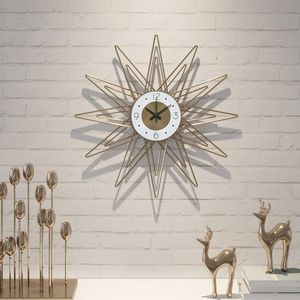 Horloges Murales Grande Horloge En Métal Design Moderne Pour Salon Nordique De Luxe Montre Suspendue Fer Art Décor À La Maison Silencieux 62 Cm