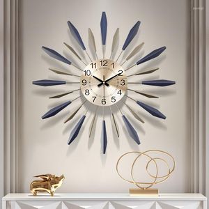 Wandklokken Large Simple Clock Fashion Living Room Nordic Metal Luxury Art Creative Modern Design Reloj Pared Home Decor 50
