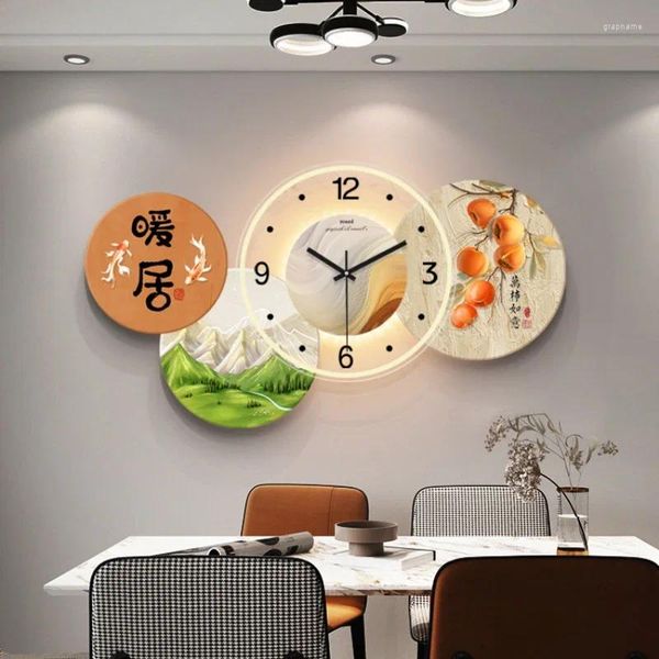 Horloges murales Lumière Luxe Creative Décoration Salon Ménage Mode Restaurant Horloge Simplicité Moderne Montre Suspendue