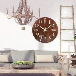 Relojes de pared Decoración de la sala de estar Reloj de madera retro 12 pulgadas con números de palabras luminosas en silencio usado en la cocina del comedor del dormitorio