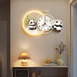 Wandklokken Luminous cartoon klok mode stille digitale kunst muurschildering eenvoudig restaurant esthetisch horloge murale decor