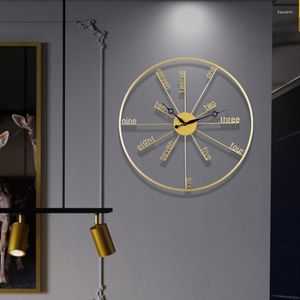 Horloges murales en métal horloge Design nordique élégant moderne en fer forgé salon luxe batterie Reloj Pared décor à la maison 50WC