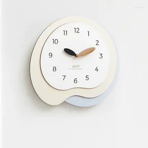 Wandklokken Minimalistische klok Hangend Scandinavisch design Houten Unieke ronde horloges Stille woonkamer Hal Relogio De Parede Home Decor