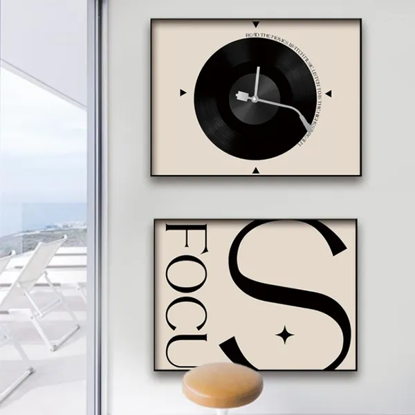 Horloges murales Minimaliste Morandi Couleur Horloge Français Crème Style Anglais Lettre Affiche Lumière De Luxe Compteur Électrique Boîte Suspendue Montre