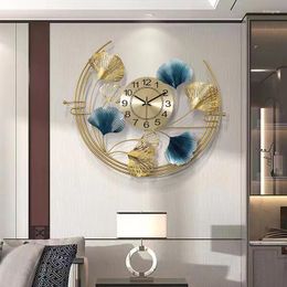 Wandklokken Minimalistische Noordse klok Luxe Decoratie Round Koreaanse horloge Designer Gratis Shiping Orologi Da Parete Room Decorarion