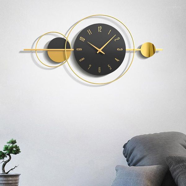 Horloges murales Moderne Or Noir Design Métal Horloge Ronde Mécanisme Silencieux Chambre Relojes De Pared Articles De Décoration De La Maison