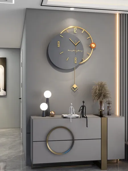 Horloges murales Moderne Lumière Luxe Horloge Art Salon Mode Grand Métal Créatif Nordique Bois Montre Décor Esthétique Horloge