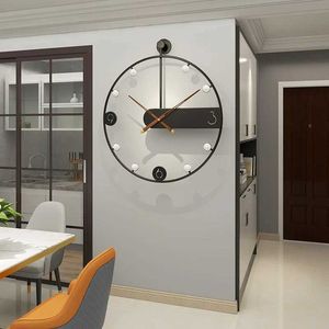Horloges murales Modern Simple Iron Clock Wall Decoration Home Decoration Living Room Creativity Fashion Q240509