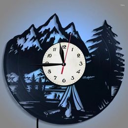 Horloges murales Corloge de montagne Horloge Natural Landscape Randonnée Inspiration Outdoor Camping Home Decoration Art LED Night Light