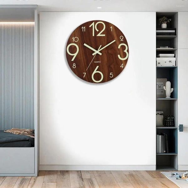 Horloges murales Night Light Clock moderne 12 pouces en bois avec des chiffres brillants dans le noir silencieux décoration de la maison muet pour la chambre