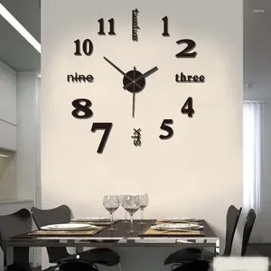 Horloges murales No Punch Creative DIY Clock 3D Decal décoratif simple design moderne numérique muet