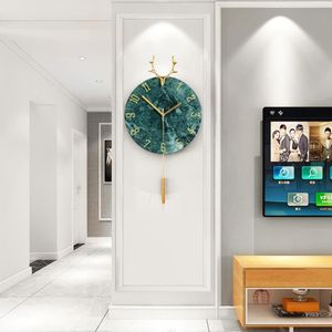 Relojes de pared de alce nórdico, reloj oscilable decorativo de Metal silencioso, reloj de diseño moderno, péndulo para sala de estar y hogar MJ1106236F