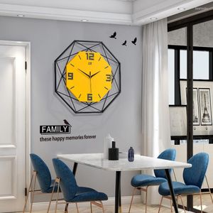 Wandklokken Noordse mode Korte klok Octagon modieuze creatieve woonkamer slaapkamer metalen kwarts huisdecoratie