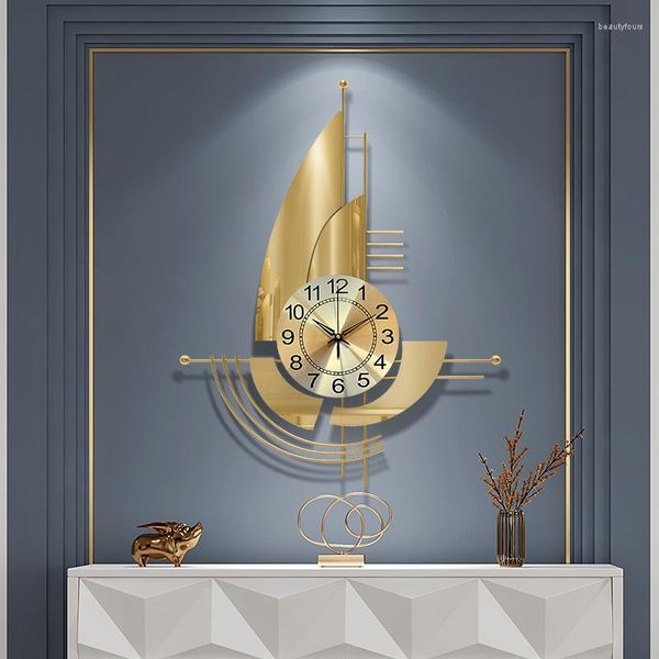 Horloges murales Nordic Gold Battery Watch Chambre Luxury Quiet Industrial Industrial Grande maison Design Salon décor ZP50GZ