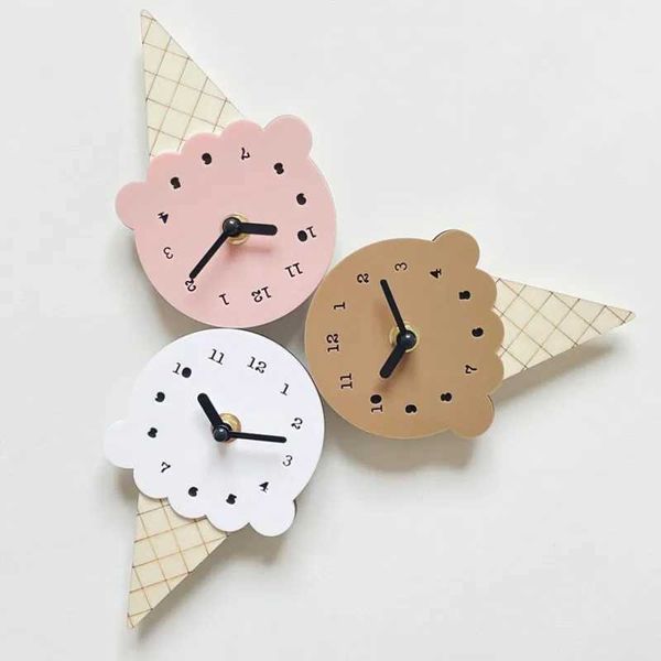 Relojes de pared Reloj de pared de helado de madera nórdico, relojes silenciosos de madera, decoración para habitación de niños, adorno, decoración de guardería, muebles, accesorios para fotos