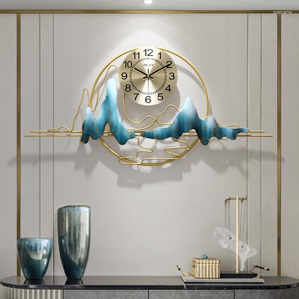 Horloges murales Art oriental chambre horloge grande taille moderne métal montre de luxe Quartz créatif élégant décor à la maison