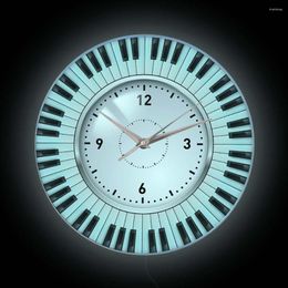 Wandklokken Piano Toetsenbord Cirkel Lichtgevende Klok Voor Opname Studio Muziek Thema Muziekinstrument Nachtlampje Pianist Gift