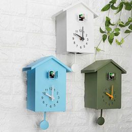 Wandklokken Plastic Koekoekkoekkoekjes Koekoek Wandklok Natuurlijke vogelstemmen of Cuckoo Call Design Clock Pendulum Bird House Wall Art Clock