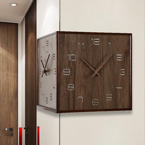 Relojes de pared Esquina de madera maciza sin perforaciones Reloj de doble cara Moderno minimalista de dos caras Hogar Sala de estar Nórdico