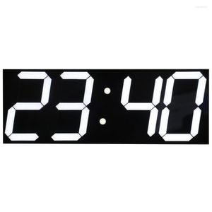 Horloges murales Télécommande LED Affichage numérique Horloge Grand compte à rebours Support Chronomètre avec calendrier Paramètres d'alarme de température