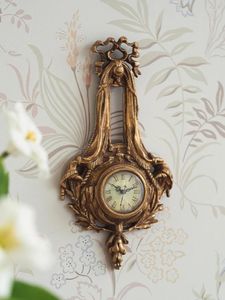 Relojes de pared Retro French Decorative Living Sala Pequeño reloj antiguo Relojes de resina tallada Decoración del hogar