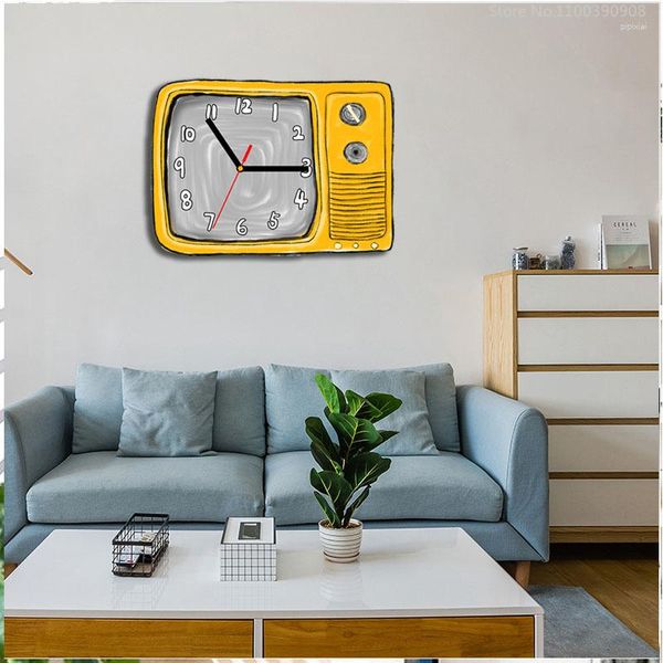 Relojes de pared Sala de estar de madera fresca pequeña Moderia Minimalista Retro Arte TV Mude Mute Decoración del hogar Reloj colgante