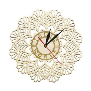 Horloges murales flocon de neige horloge en bois hiver noël neige Art vacances décor à la maison découpé au Laser géométrique silencieux balayage montre moderne