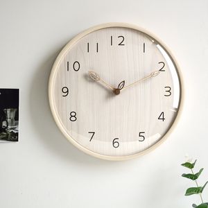 Horloges murales Horloge murale en bois massif moderne minimaliste salon maison horloge silencieuse personnalité mode créative horloge nordique 230310