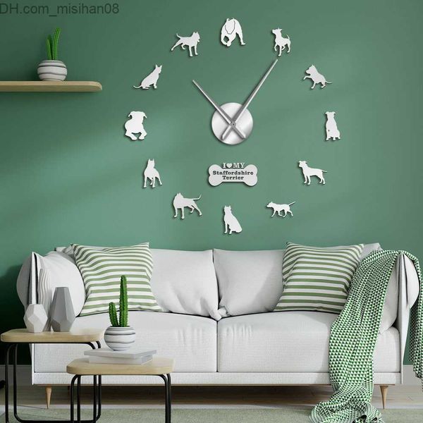 Horloges murales Staffordshire Bull Terrier bricolage grande horloge murale Staffie bricolage géant mur art décoratif montre chien race ornement cadeau commémoratif Y200109 Z230705