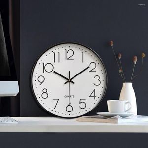 Horloges murales élégantes horloge silencieuse silencieuse échelle en relief chronométreur précis décoration de salon numérique