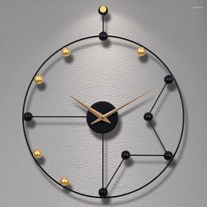 Horloges murales Unique Accueil Horloge Décoration Cadeau Art Main Salon Rond Noir Designer Nordique Minimaliste Saat Décor